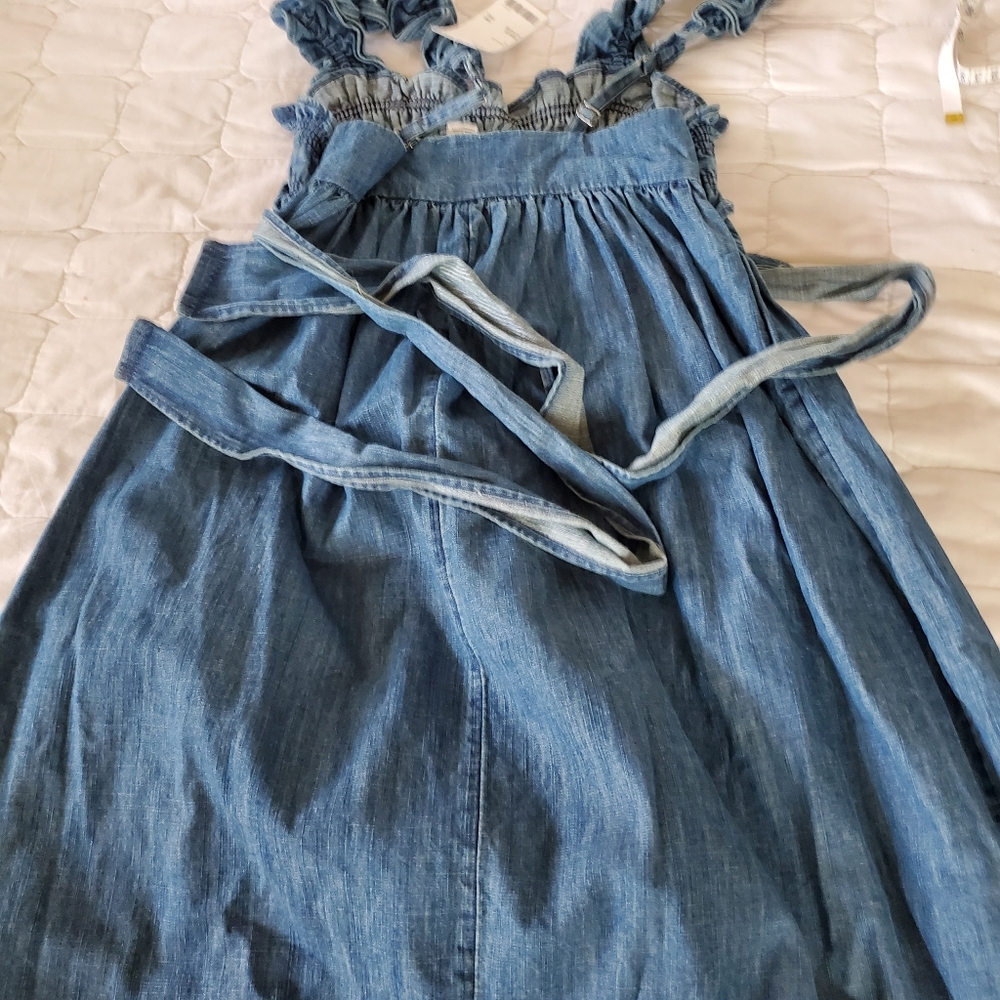Dress - Picture 14 of 16